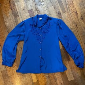 Vintage 70s embroidered Elegant Blue Button-Up Blouse